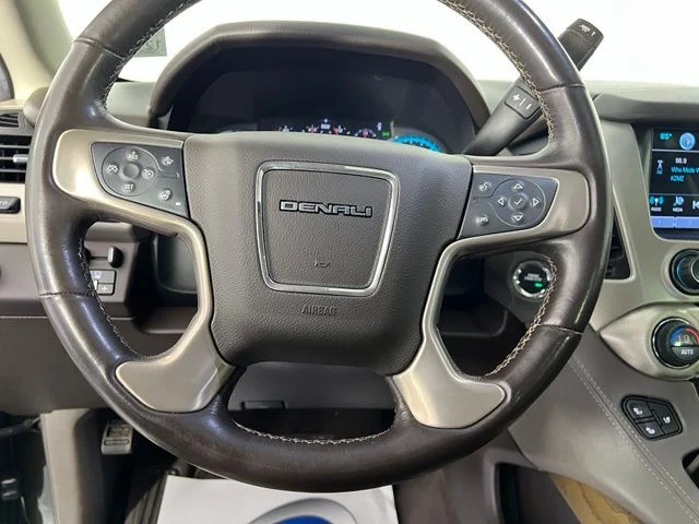Used 2020 Gray GMC Denali image 21