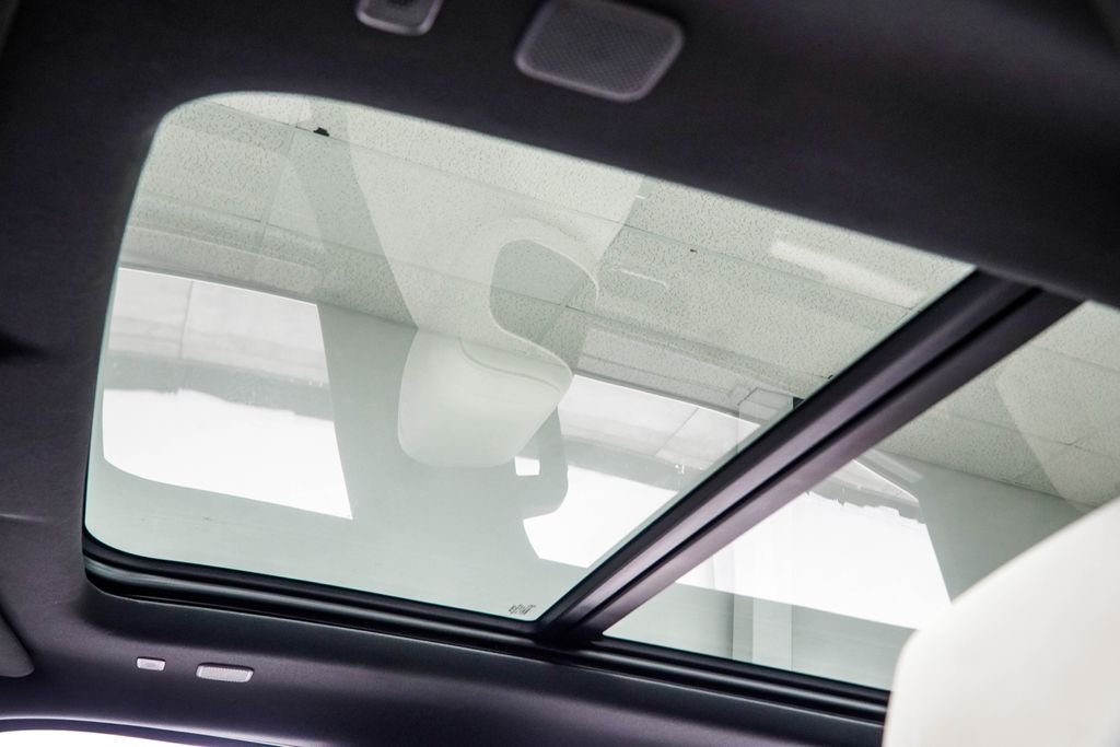 Used 2022 Blue Toyota Capstone image 20
