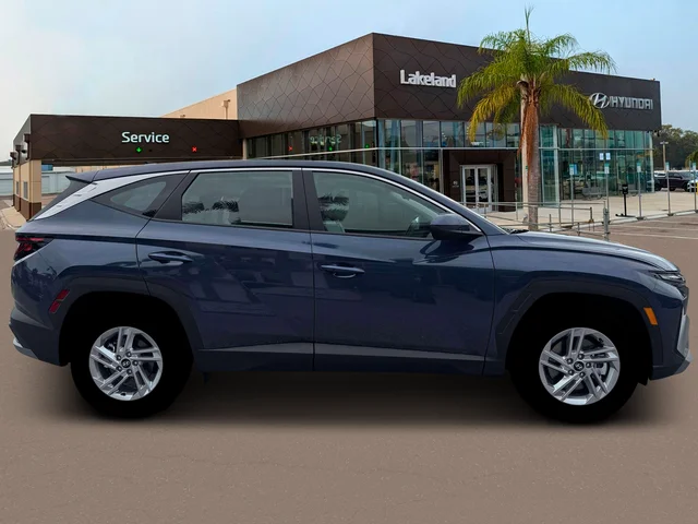 New 2026 Hyundai TUCSON SE