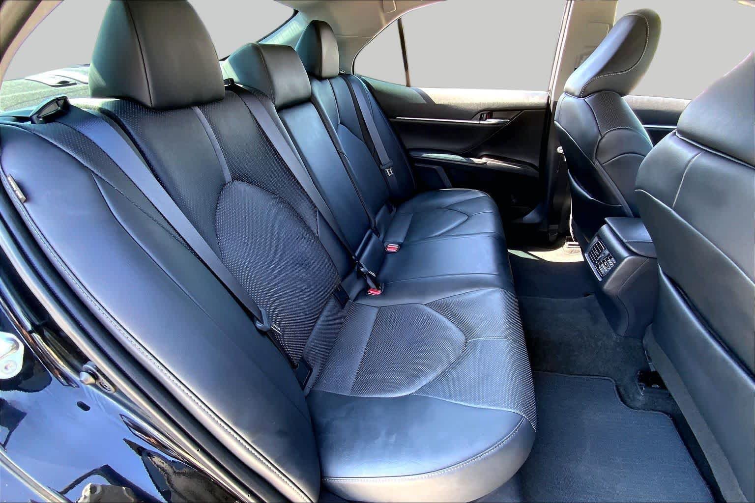 Used 2024 Midnight Black Metallic Toyota Hybrid XLE image 19