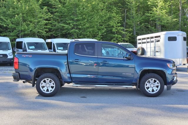 Used 2020 Blue Chevrolet LT image 8