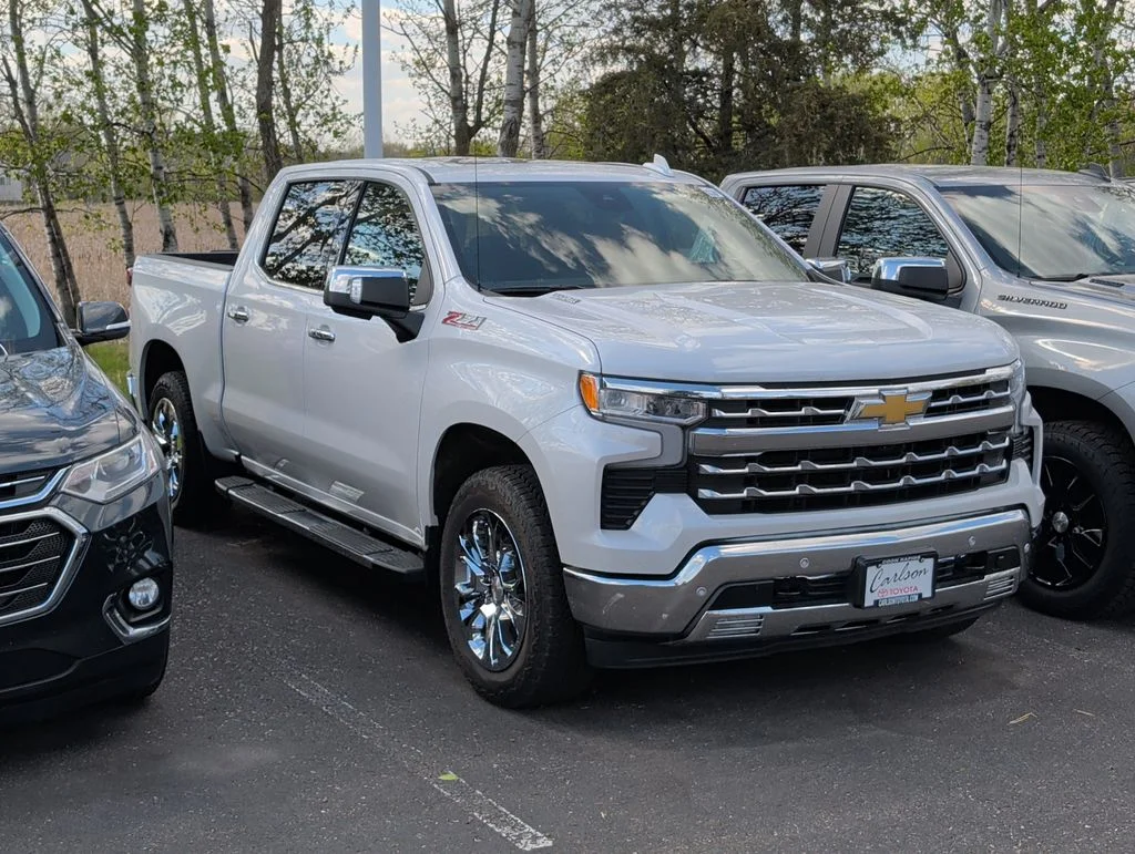 Used 2025 Chevrolet Silverado 1500 LTZ with VIN 3GCUKGE83SG179670 for sale in Minneapolis, Minnesota