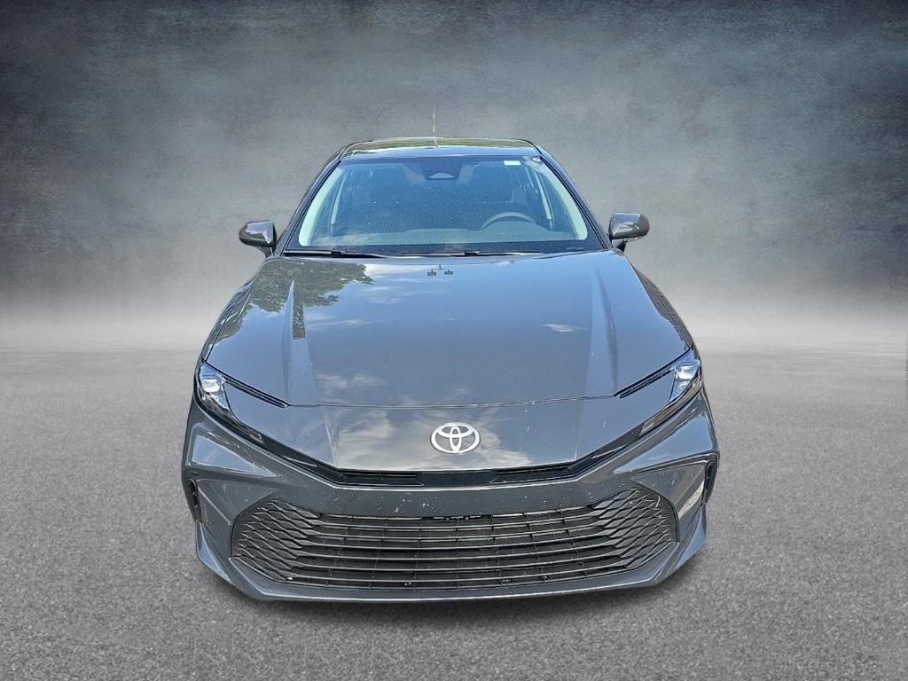 Used 2025 Underground Toyota LE image 3