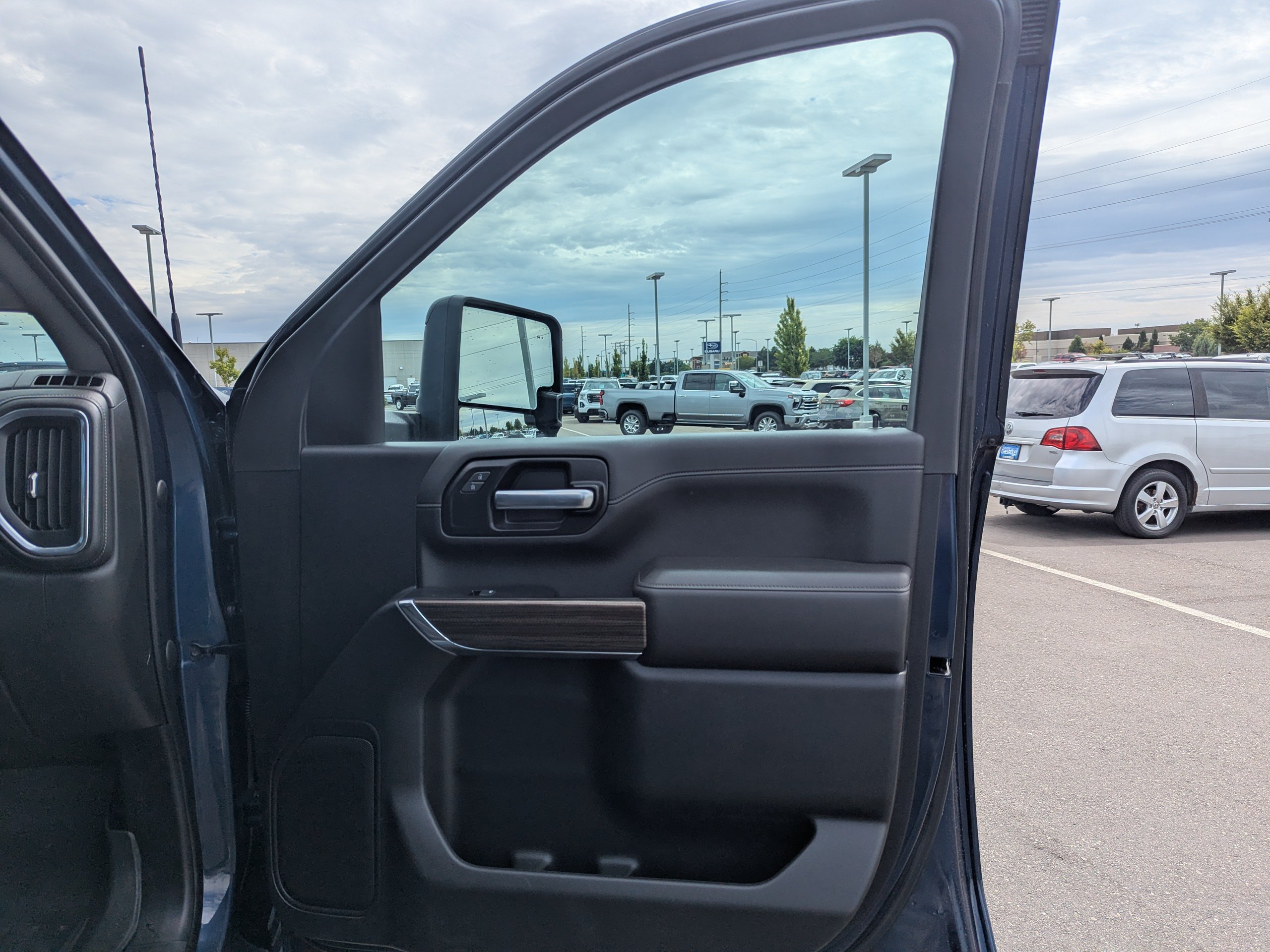 Certified Used 2023 NORTHSKY BLUE METALLIC Chevrolet LT image 39