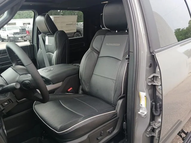 New 2026 Ceramic Gray Clear-Coat Exterior Paint RAM Laramie image 40
