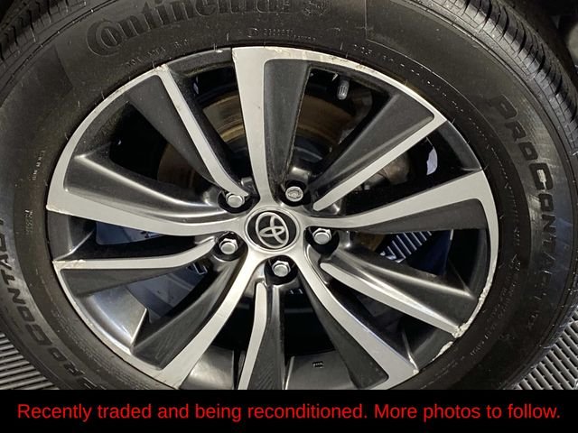 Used 2021 White Toyota LE image 24