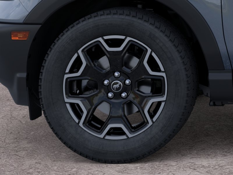 New 2025 Azure Gray Metallic Tri-Coat Ford Outer Banks® image 19