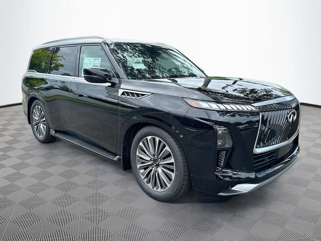 New 2026 BLACK OBSIDIAN INFINITI Luxe 2WD image 3