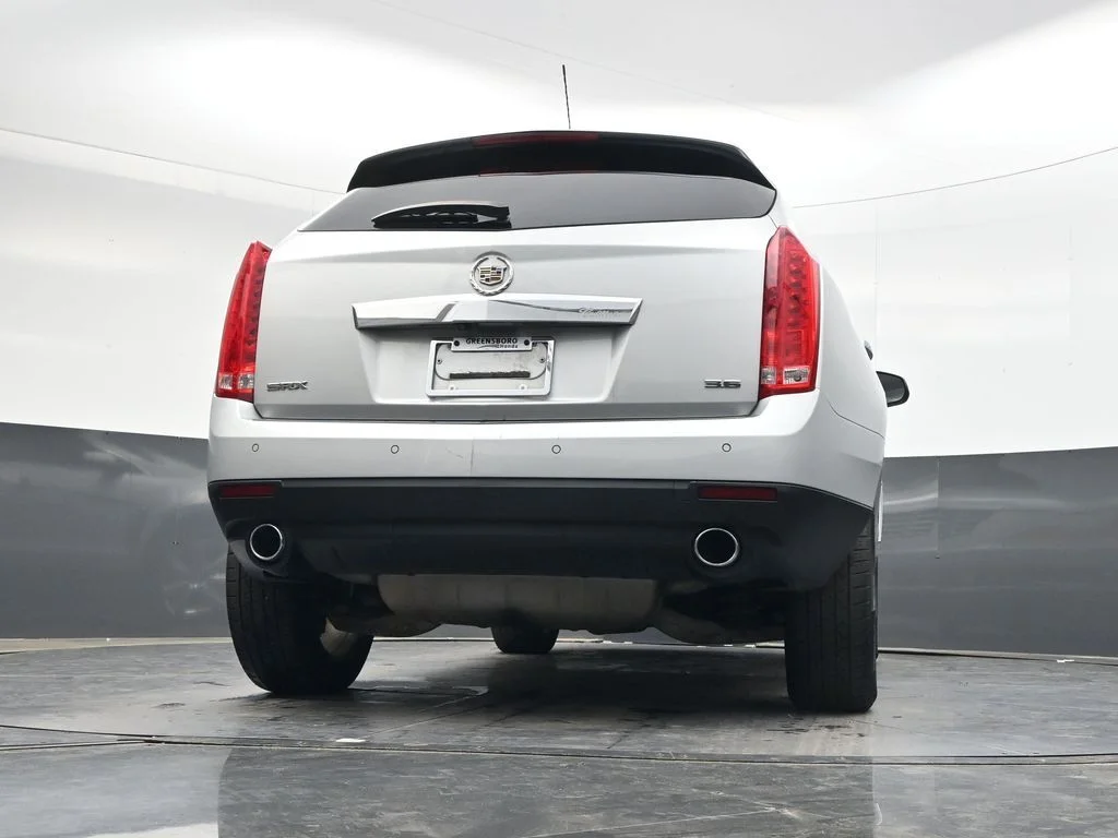 Used 2015 Radiant Silver Metallic Cadillac Performance image 29