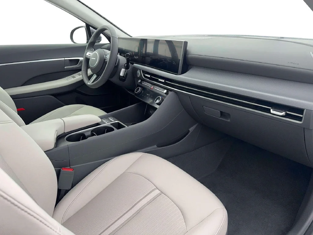 New 2026 Black Hyundai SEL Sport image 15