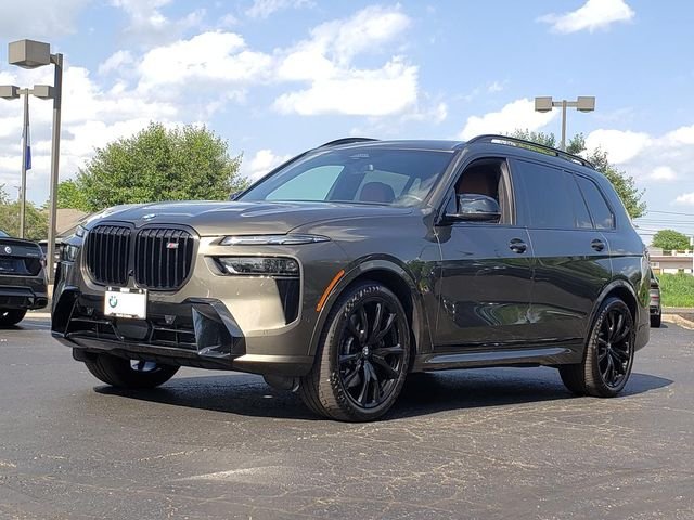 2026 BMW X7 M60i's photo