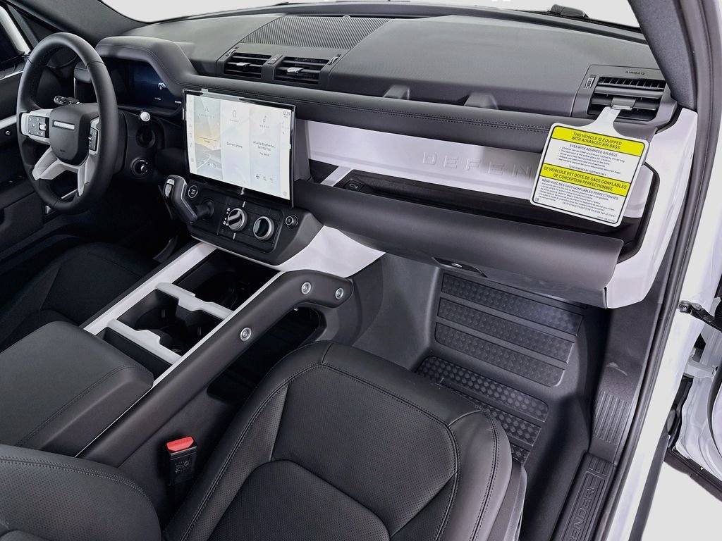New 2026 Fuji White Land Rover S image 19