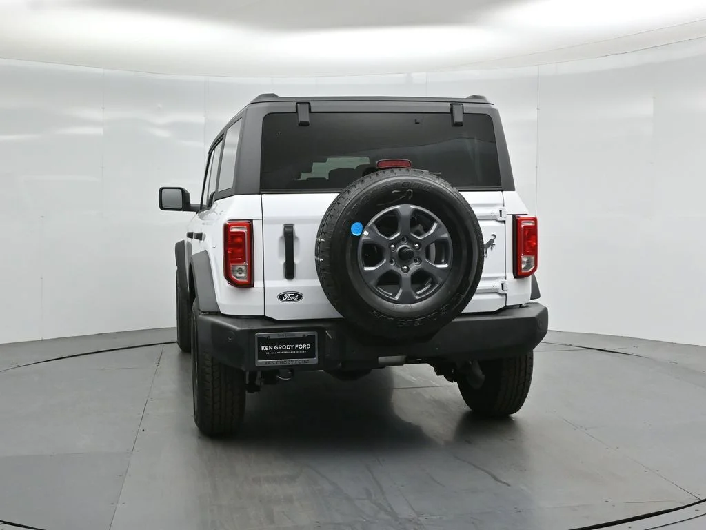 New 2026 White Ford Big Bend image 25