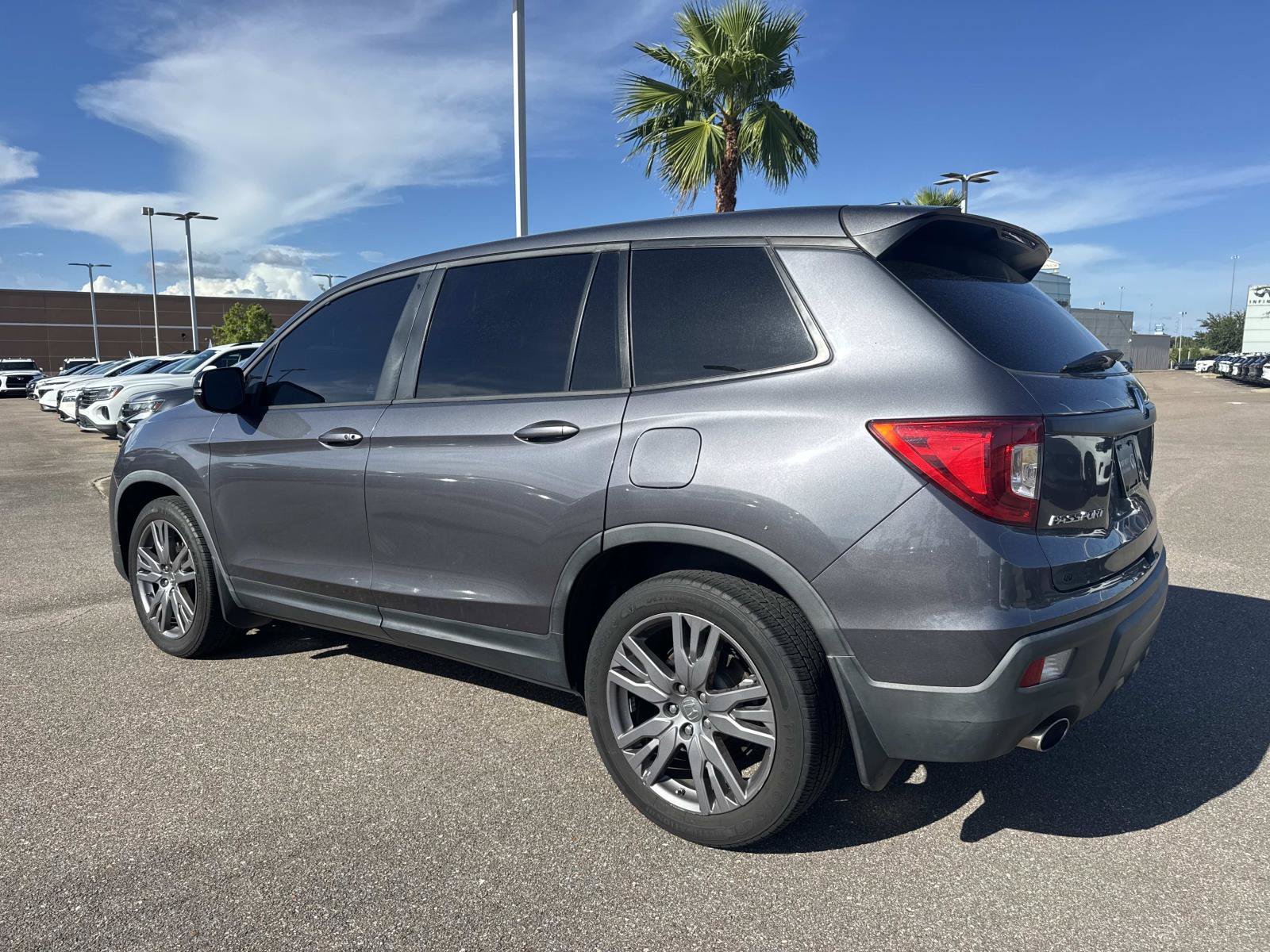 Used 2020  Honda EX-L image 7