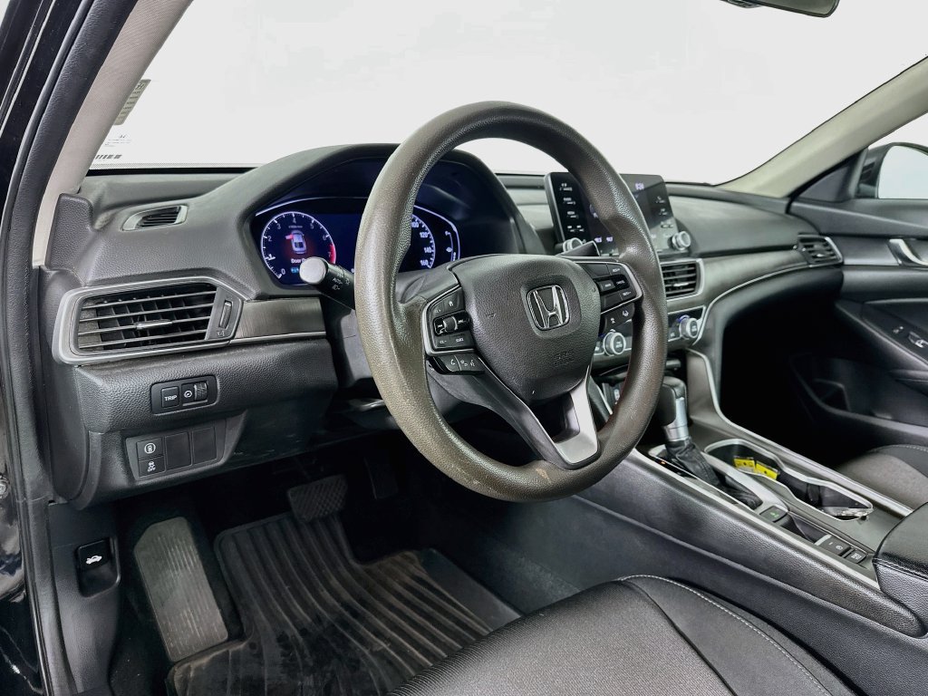 Used 2018 Crystal Black Pearl Honda LX image 10