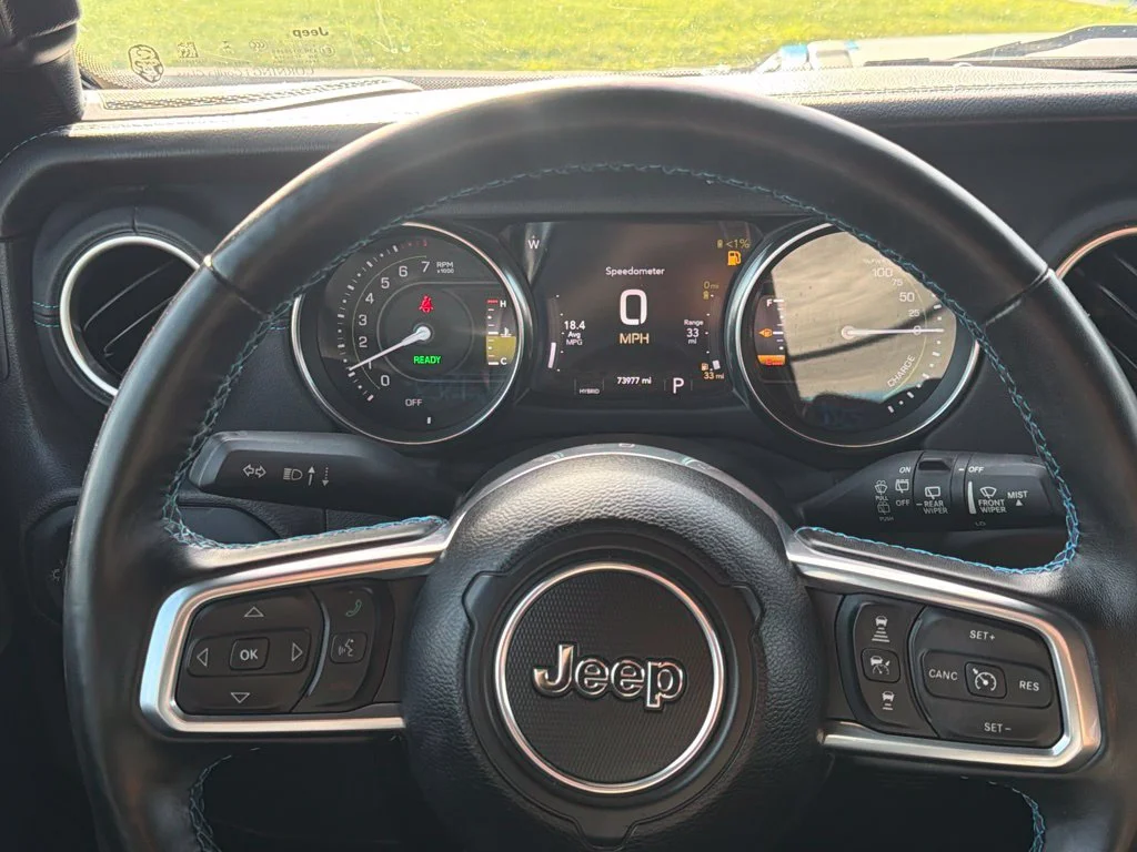 Used 2022 Gray Jeep Unlimited Rubicon 4xe image 13