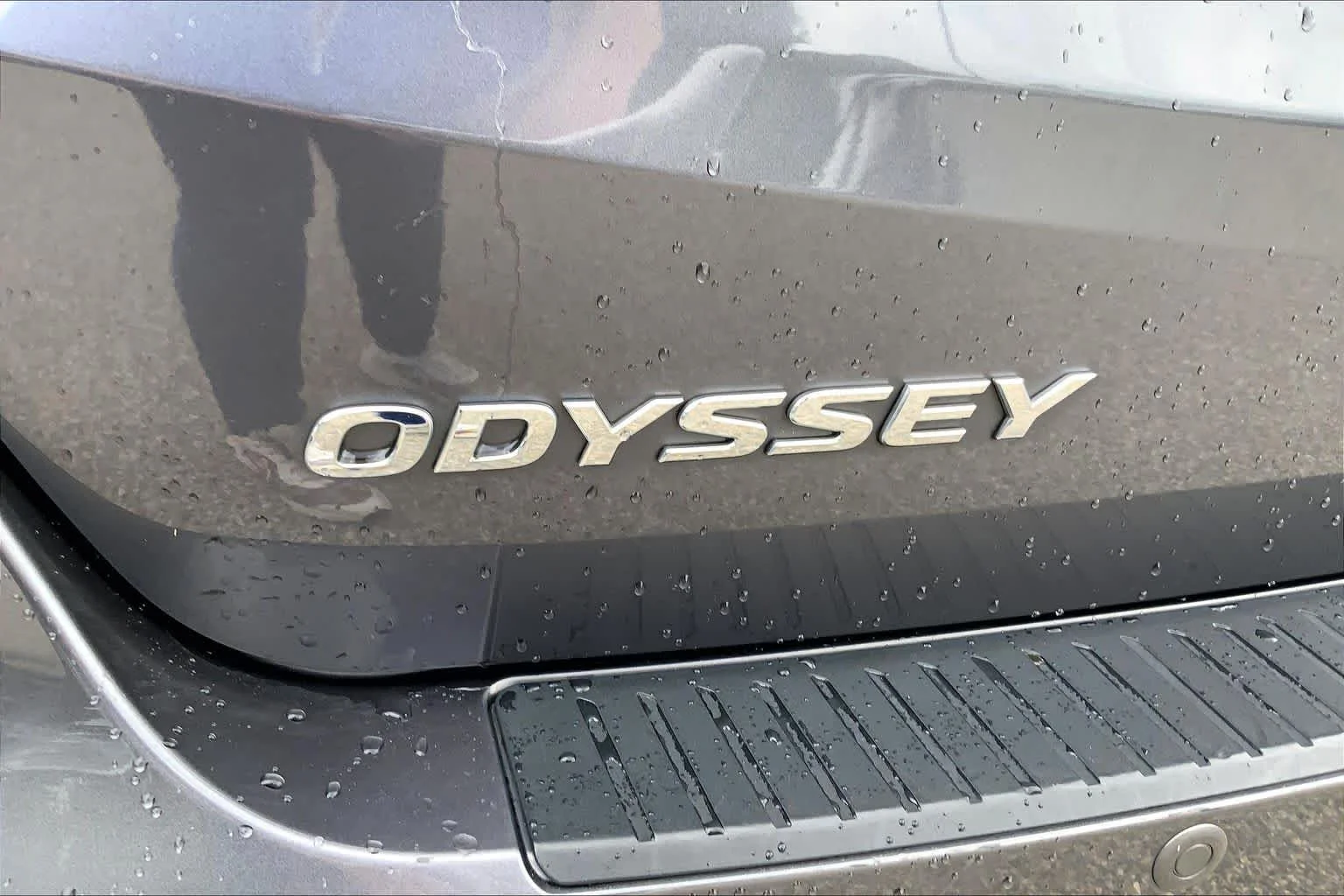 Certified Used 2018 Modern Steel Metallic Honda Touring image 33