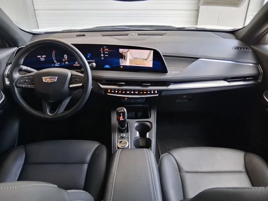 Used 2025 Crystal White Tricoat Cadillac Premium Luxury image 9