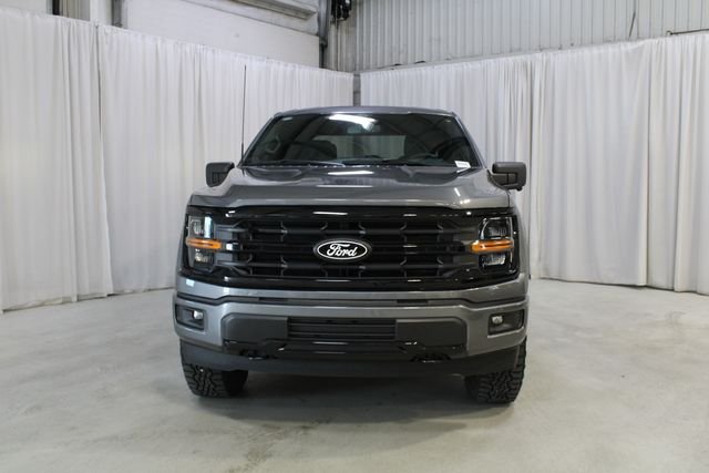 Used 2024 Gray Metallic Ford XLT image 35