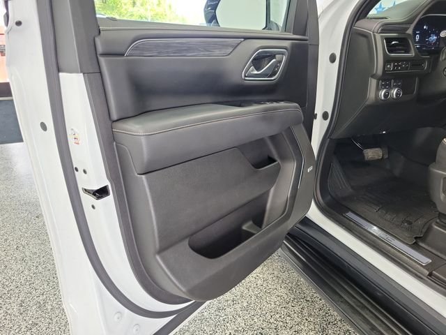 Used 2022 White GMC SLT image 6