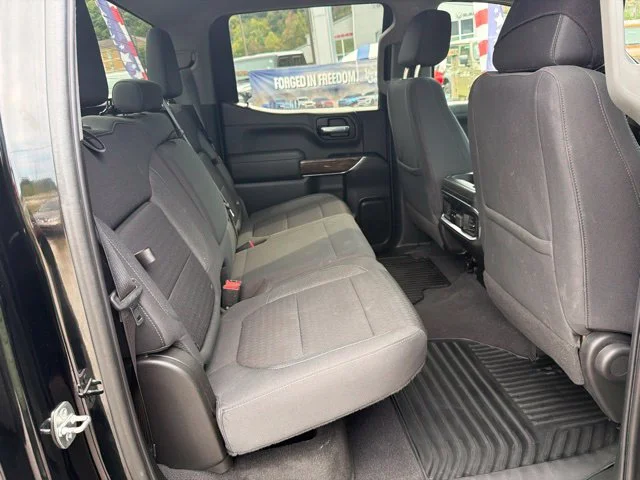 Used 2022 Black GMC Elevation image 27