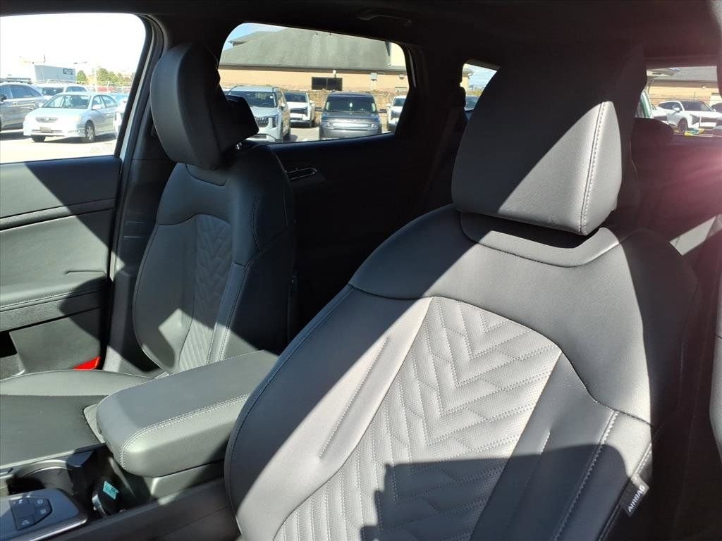 2026 Kia Sportage X-Line Hybrid - Photo 13
