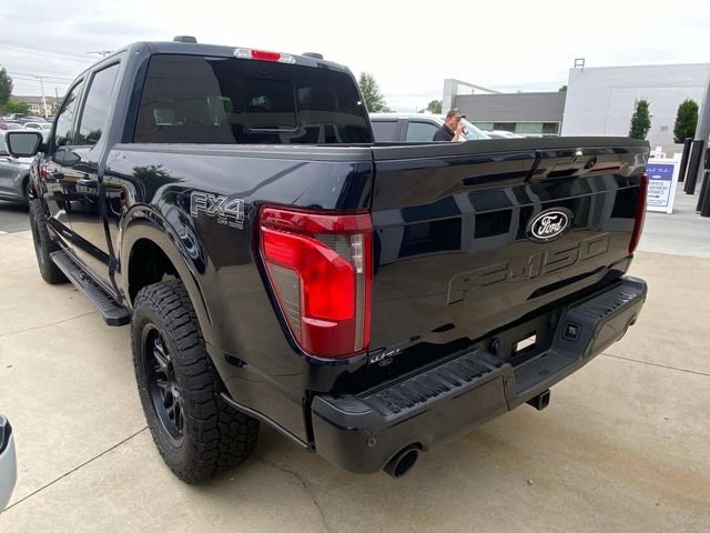 New 2026 Blue Ford XLT image 29