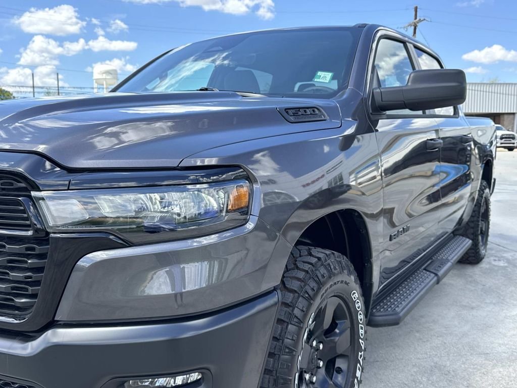 New 2026 Granite Crystal Metallic Clear-Coat Exterior Paint RAM Warlock image 7