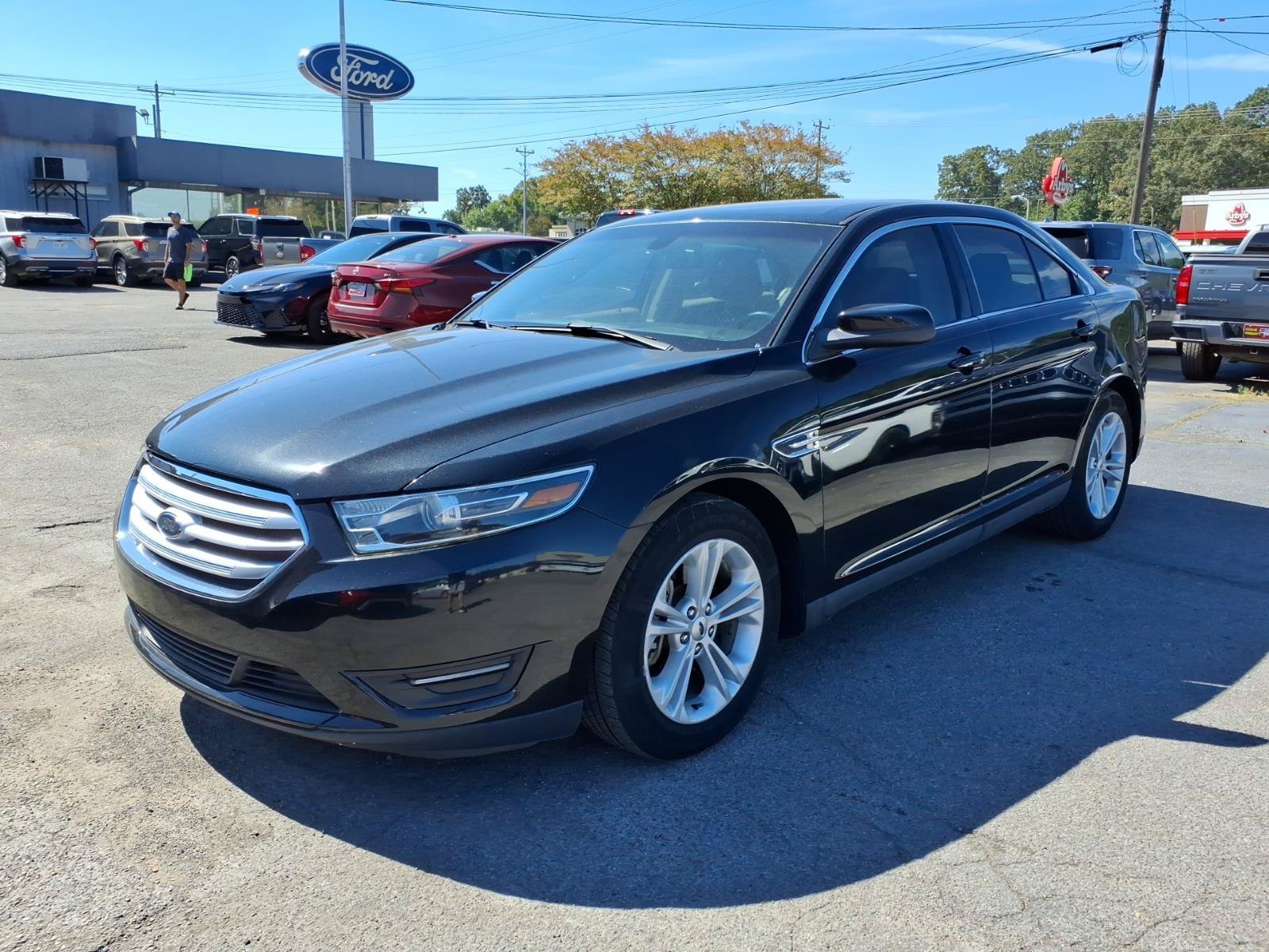 2015 Ford Taurus