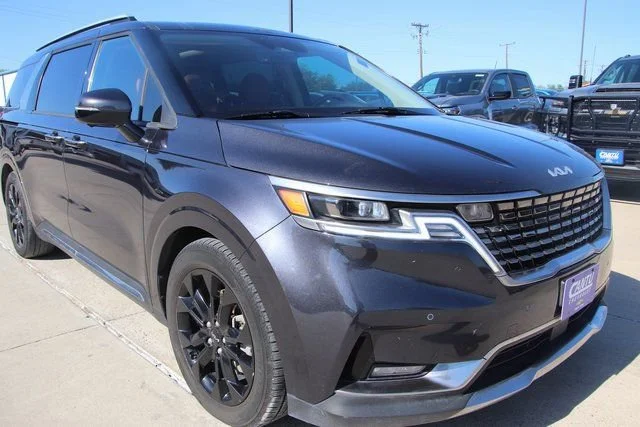 2023 Kia Carnival SX Prestige - Photo 4