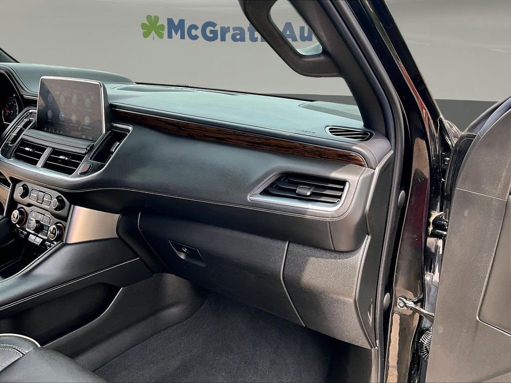 Used 2021 Black Chevrolet Premier image 30
