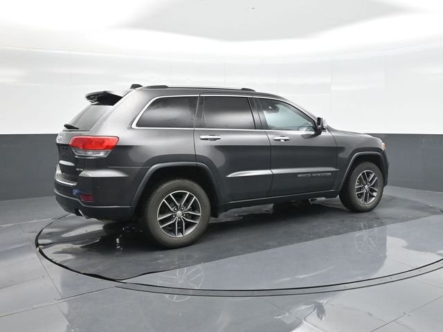 Used 2017 Gray Jeep Limited image 15