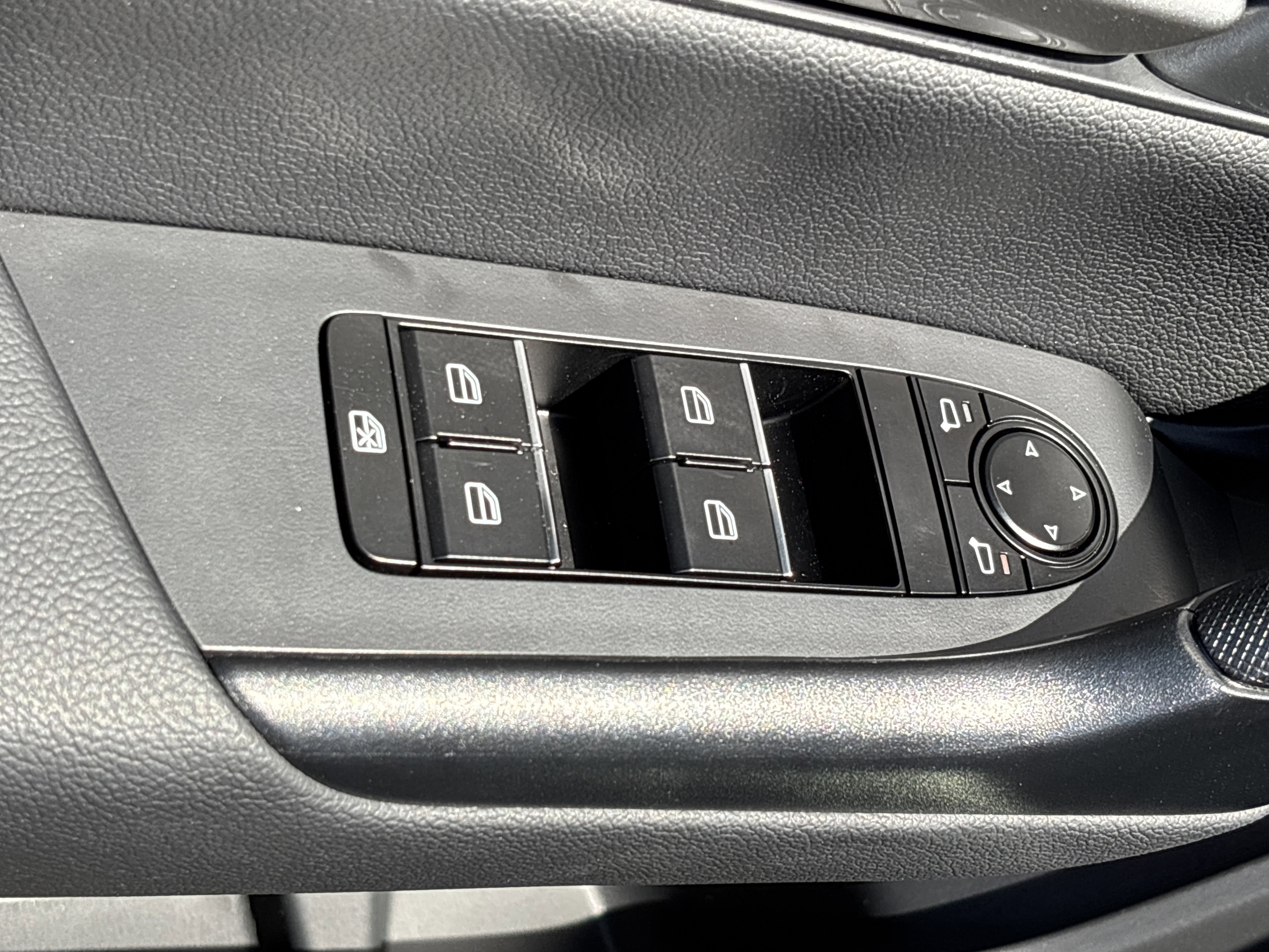 2026 Mazda CX-50 Premium - Photo 20