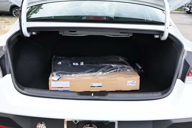 Certified Used 2025 Serenity White Hyundai SEL Sport image 29