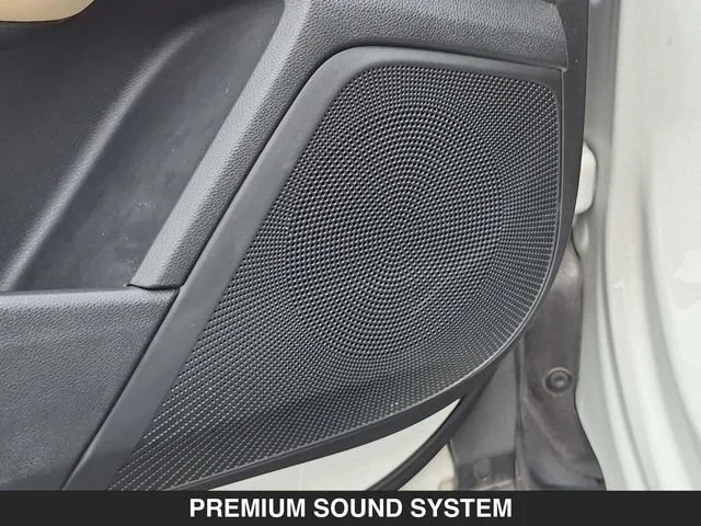Used 2019 White Acura Technology Package image 12