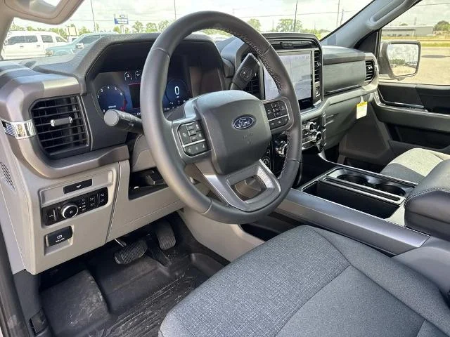 New 2026 Iconic Silver Metallic Ford XLT image 19