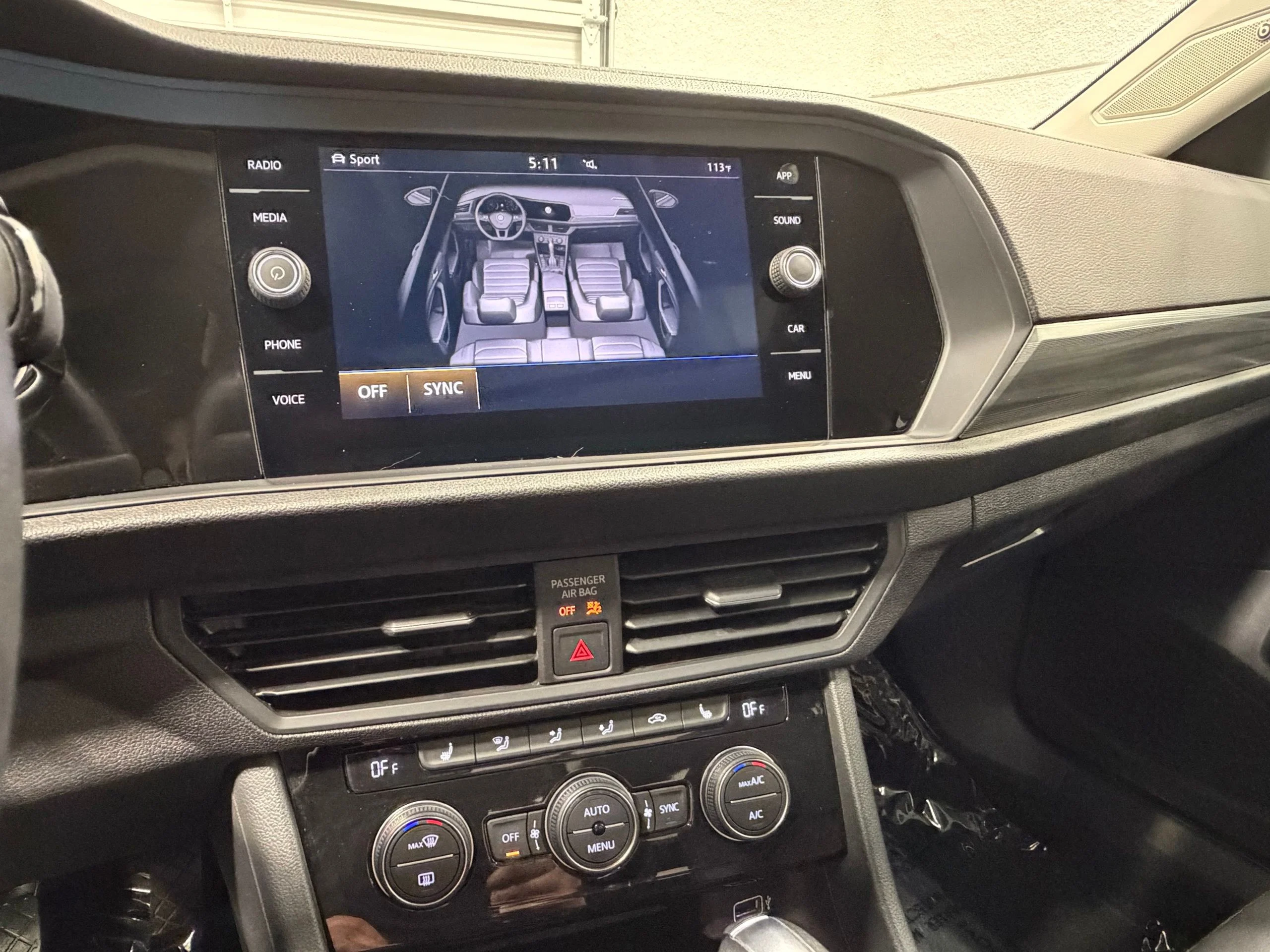 Used 2019 Silver Volkswagen SEL image 42