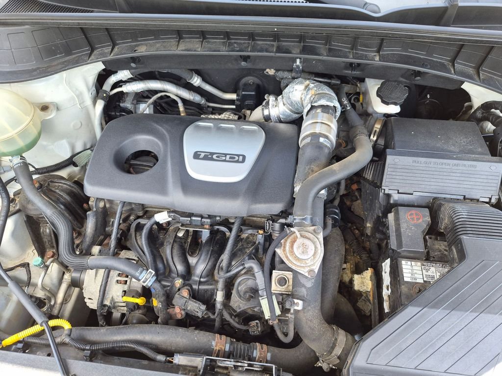 Used 2016 White Hyundai Sport image 13