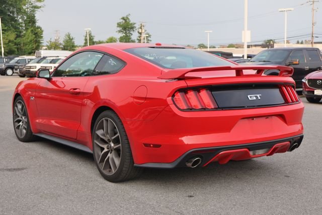Used 2015  Ford GT Premium image 5