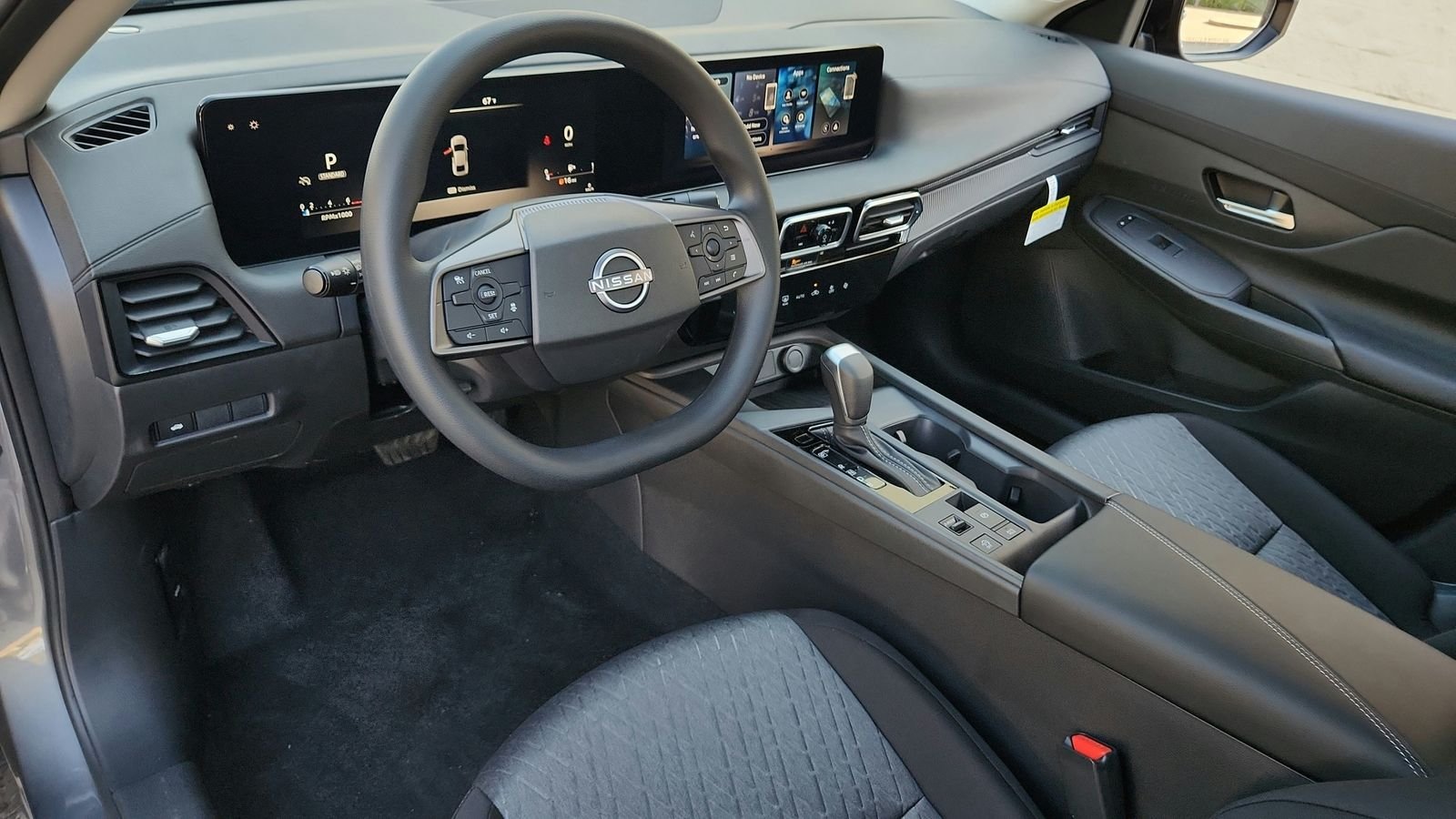 2026 Nissan Sentra SV - Photo 9