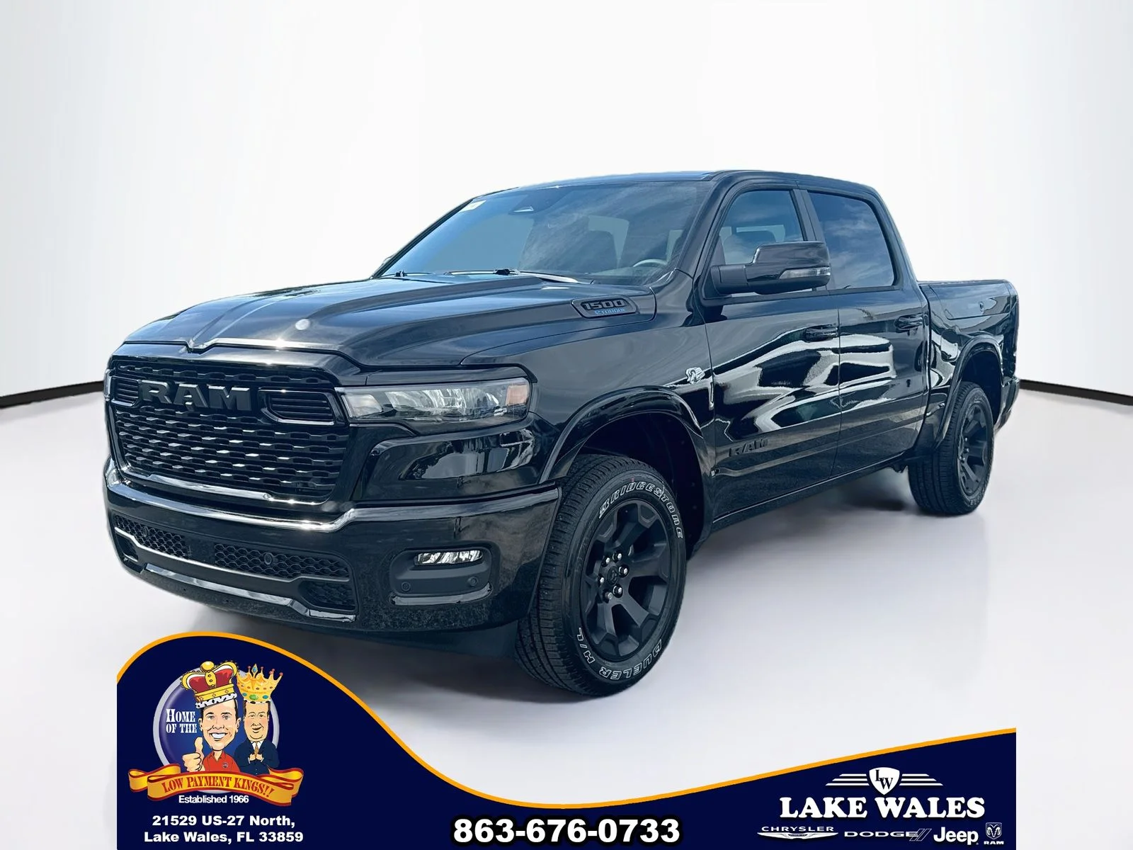 New 2026 Diamond Black Crystal Pearl-Coat Exterior Paint RAM Big Horn/Lone Star image 2