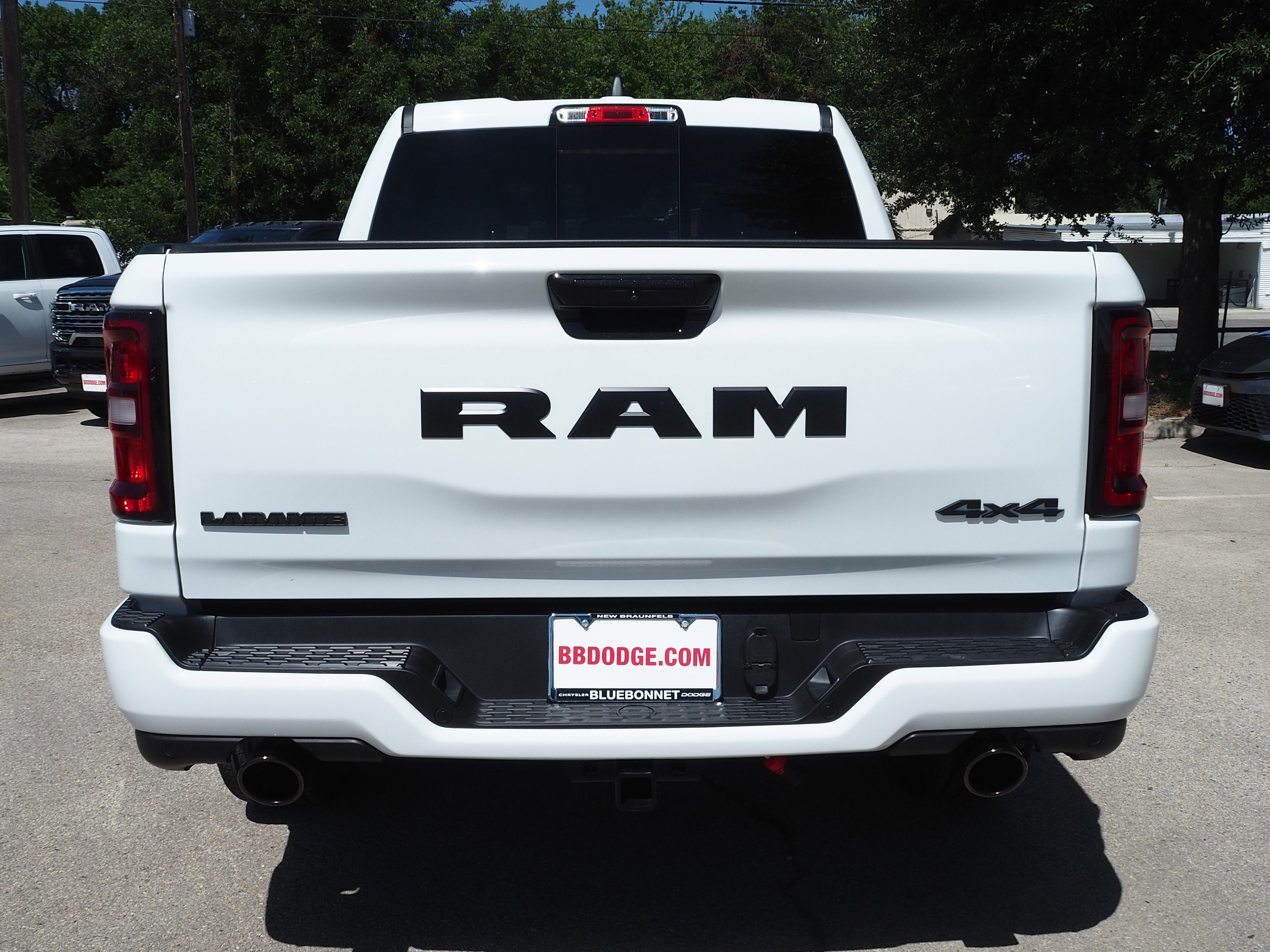 2026 Ram 1500 Laramie photo 2