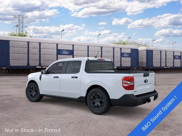 New 2026 Oxford White Ford XLT image 4
