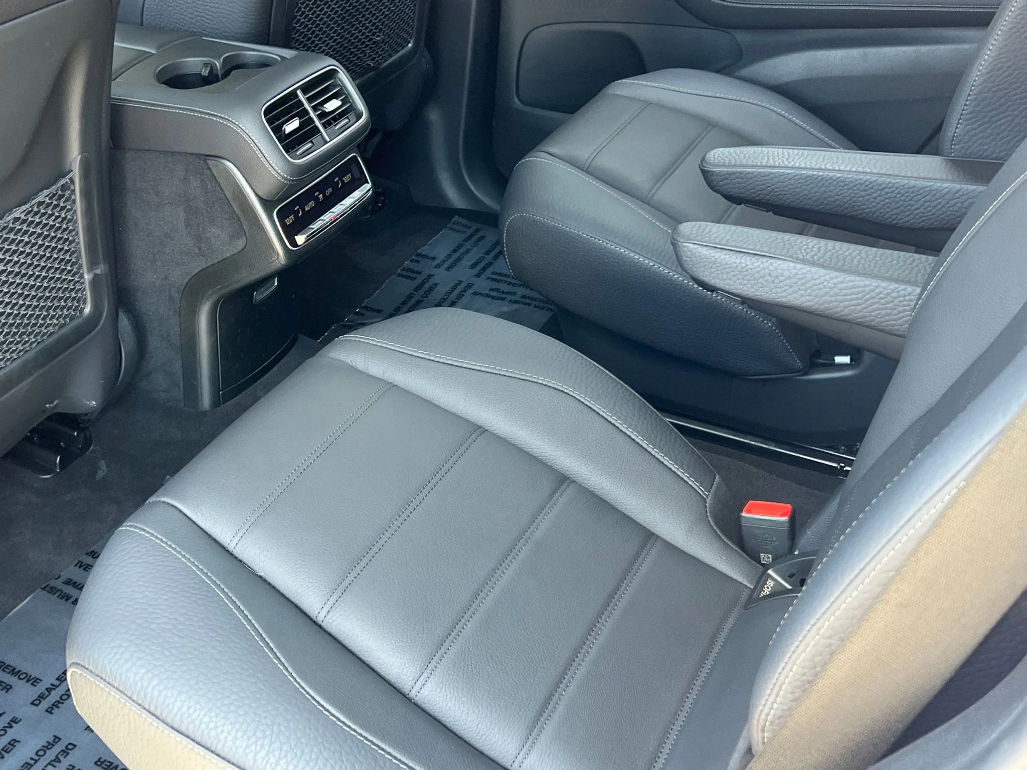 Used 2023 White Mercedes-Benz GLS 580 image 21