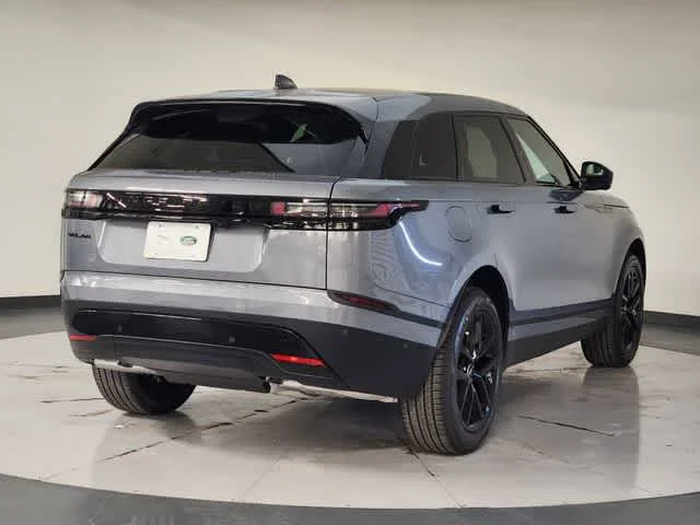 Used 2026 Zadar Grey Premium Metallic Land Rover S image 2