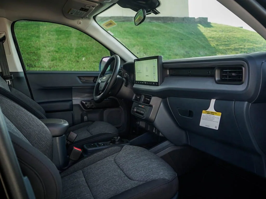 New 2026 Shadow Black Ford XLT image 8