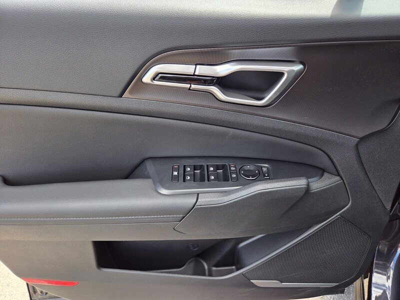 New 2026 Panthera Metal Kia EX image 10
