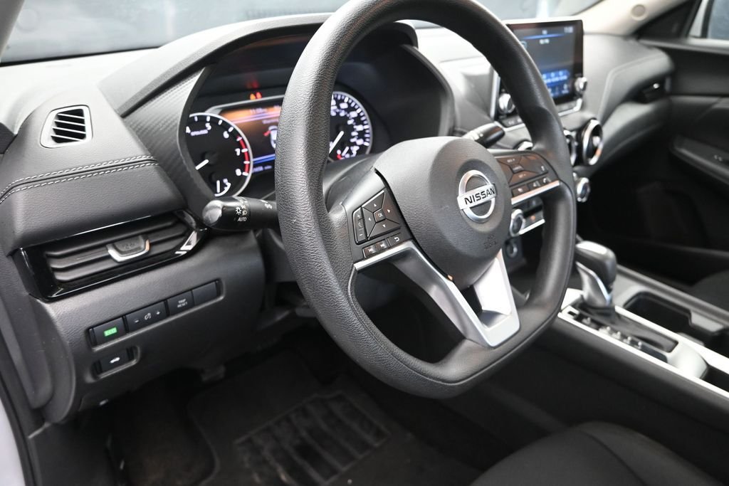 Used 2023 Silver Nissan SV image 12
