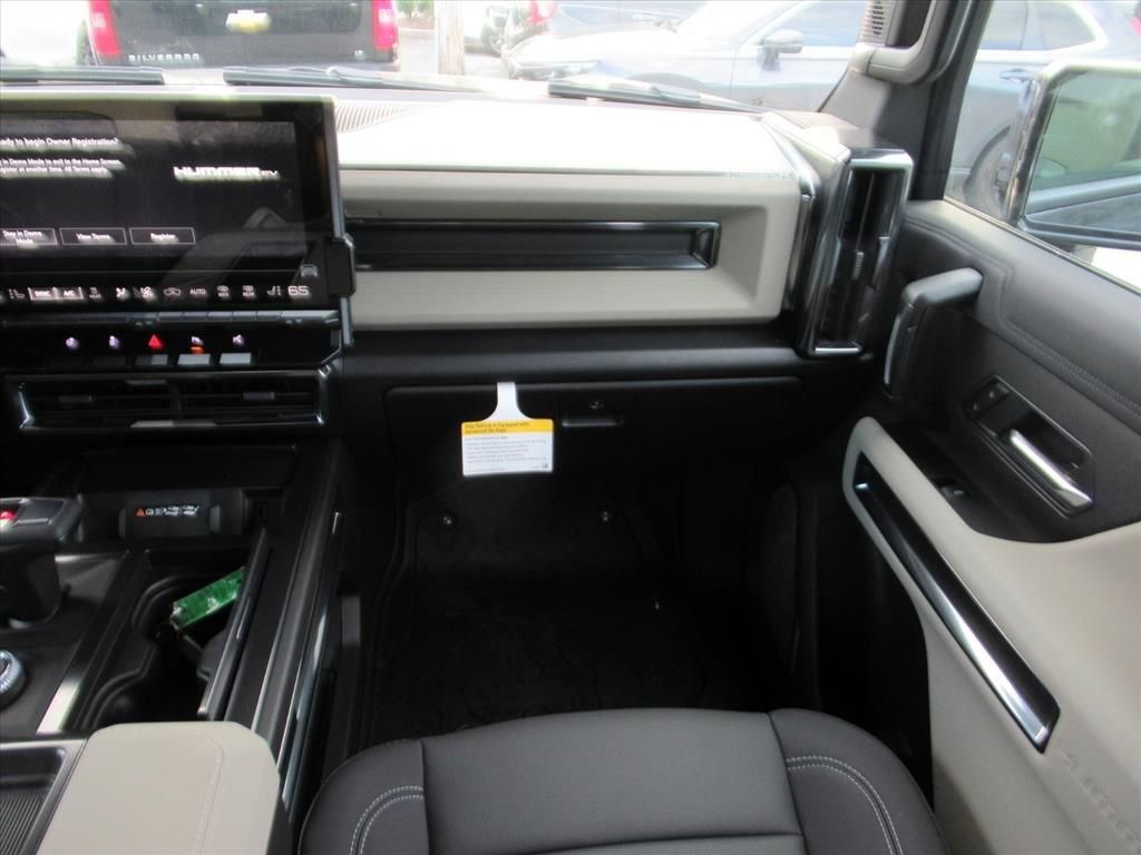 2026 GMC HUMMER EV 2X - Photo 14