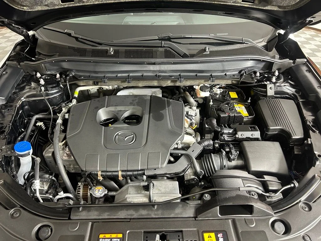Used 2025 Black Mazda 2.5 S Carbon Edition image 24